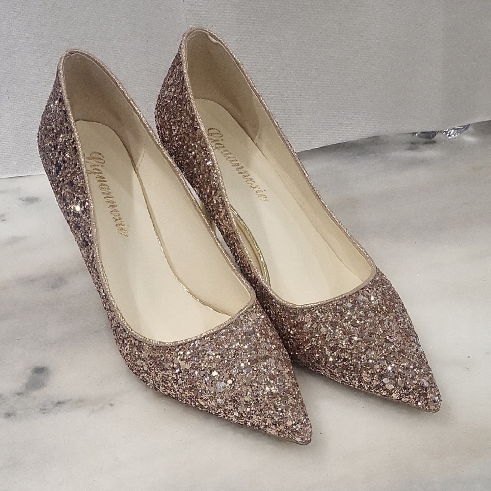 Elegant Brown Stiletto Heels for Formal Occasions